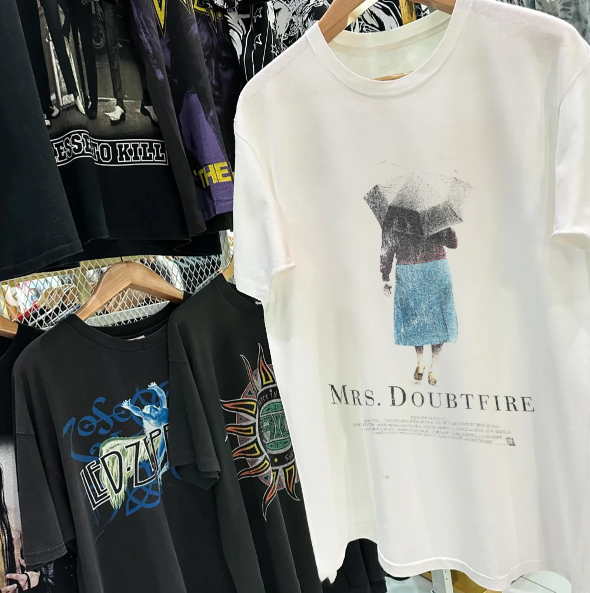 Mrs Doubtfire Promo Vintage Washed White T-Shirt - Image 2